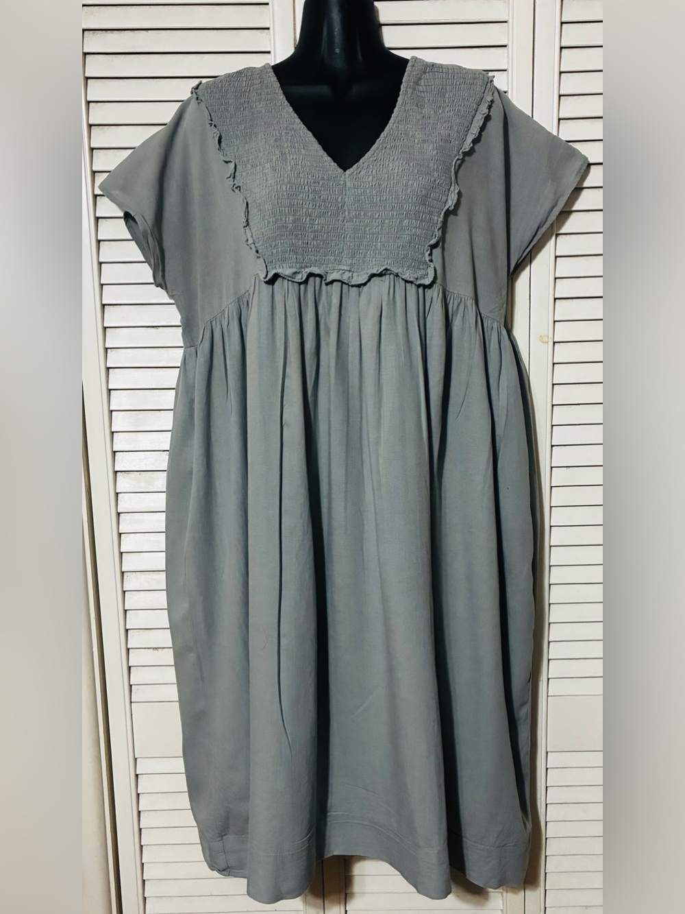Smocked V-Neck Midi Dress in Gray